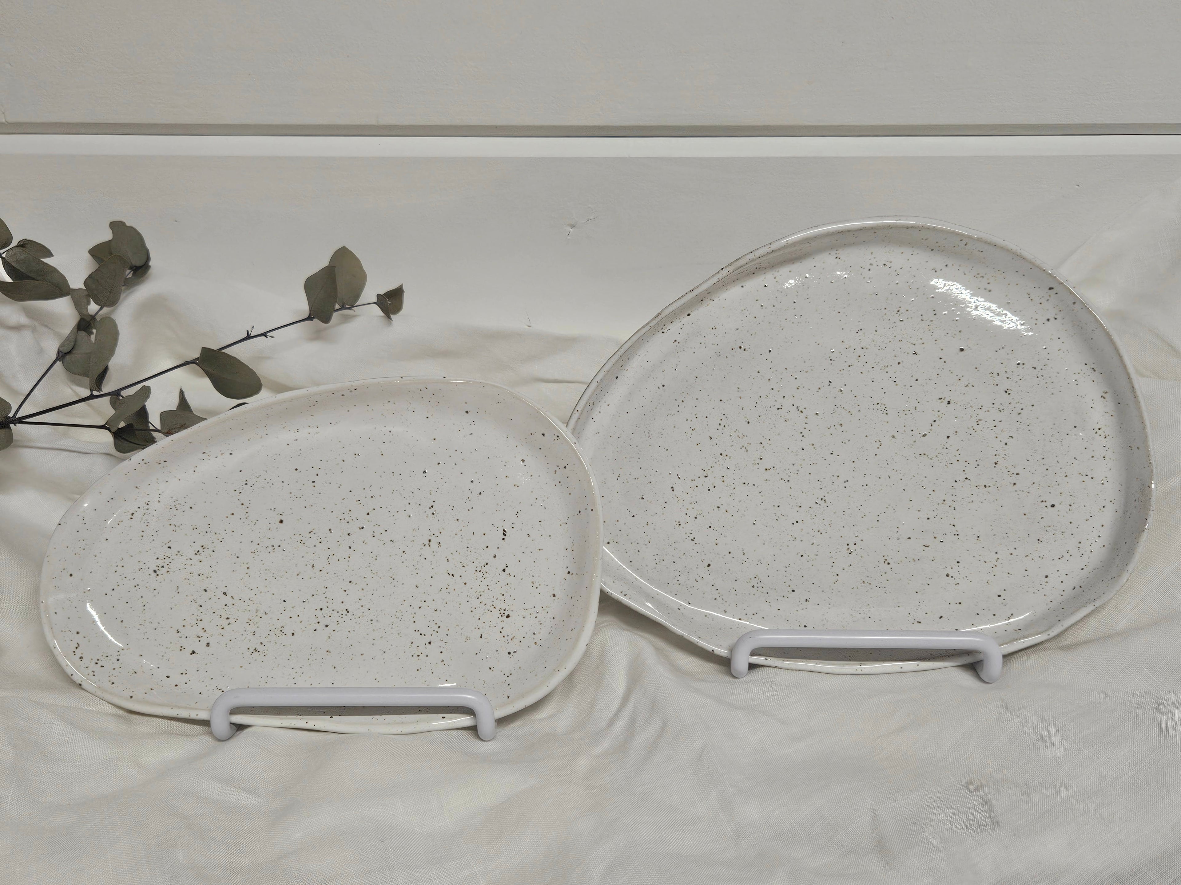 Oval plate - medium