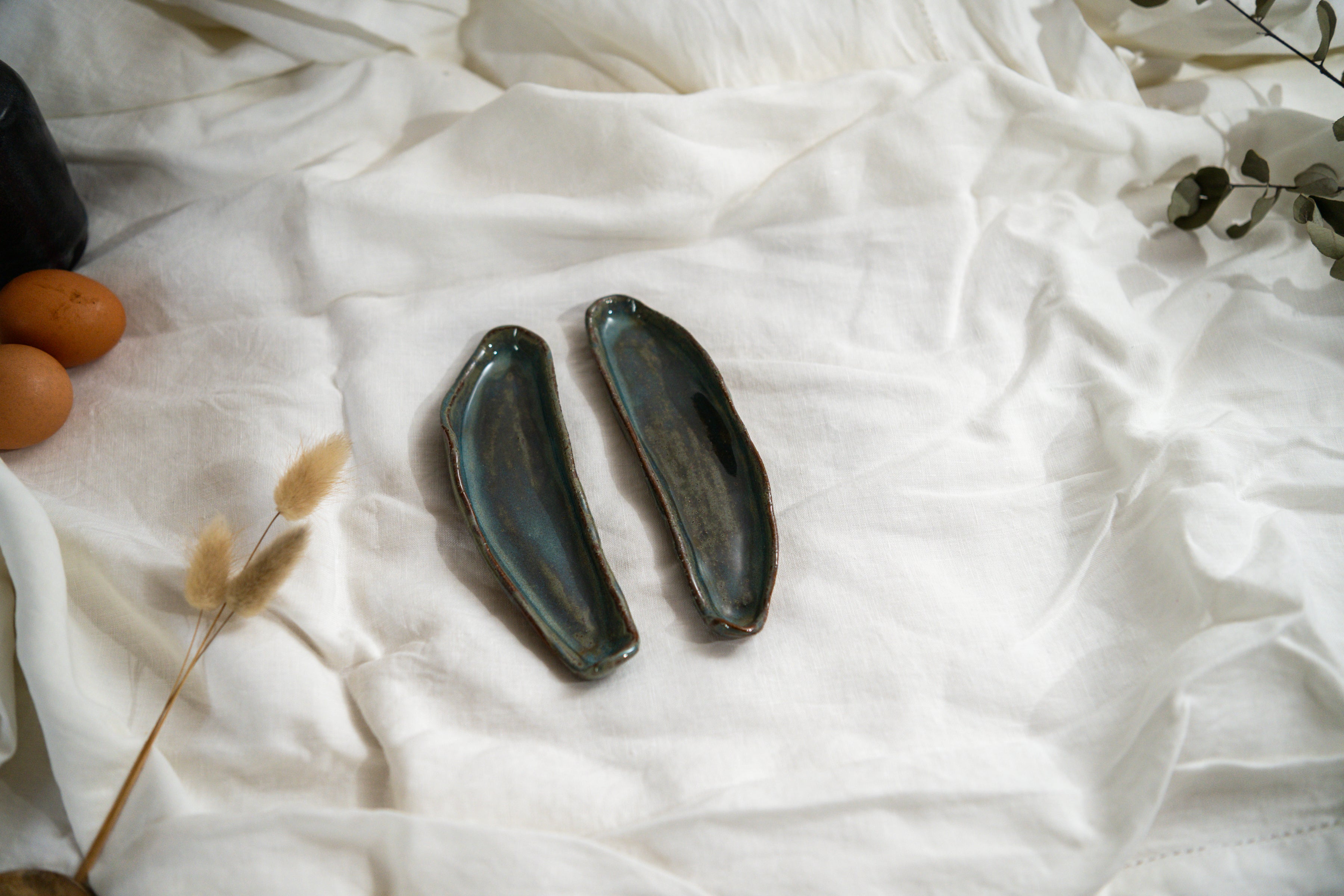 Oval plate - small